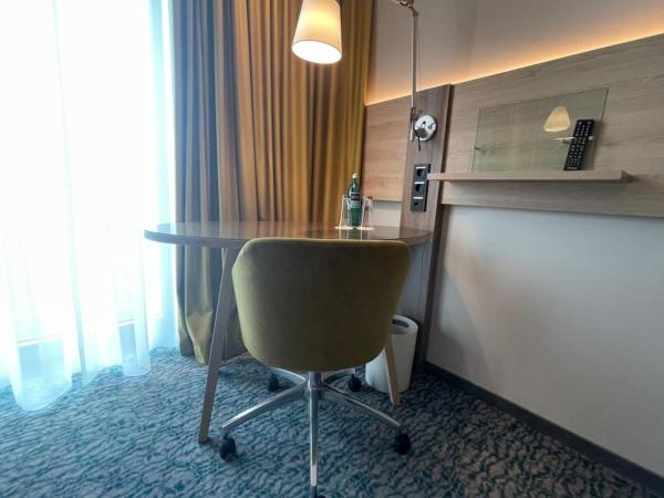 Holiday Inn Düsseldorf City - Toulouser Allee, an IHG Hotel : photo 1 de la chambre chambre lit king-size exécutive