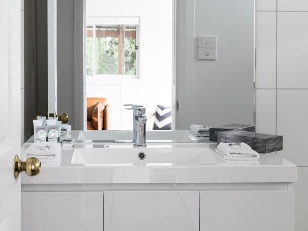 Battery Point Manor : photo 10 de la chambre appartement 2 chambres