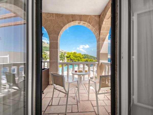 Villa Orabelle : photo 5 de la chambre chambre familiale - vue sur mer