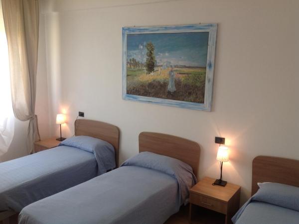 Ospitalità San Tommaso d'Aquino : photo 6 de la chambre chambre triple