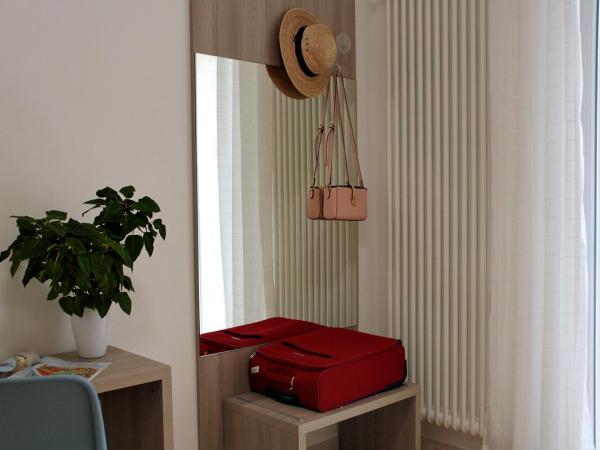 B&B & Residence Pozzo Misseo : photo 4 de la chambre chambre double ou lits jumeaux