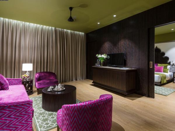 Hotel Lakend : photo 1 de la chambre suite familiale avec balcon