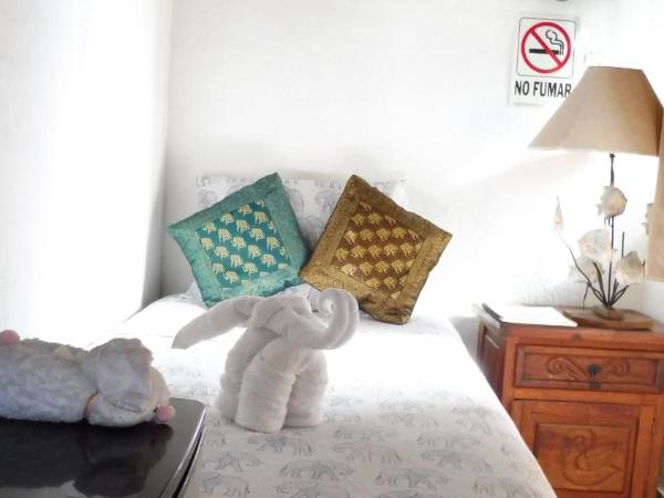 Posada Casa Adriana : photo 1 de la chambre chambre simple avec salle de bains commune