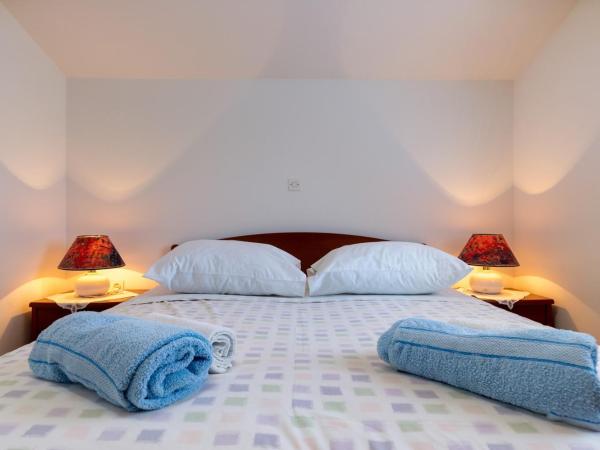 Apartments Pino Rabac : photo 5 de la chambre appartement