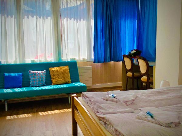 Weisses Rössli : photo 10 de la chambre chambre familiale avec salle de bains