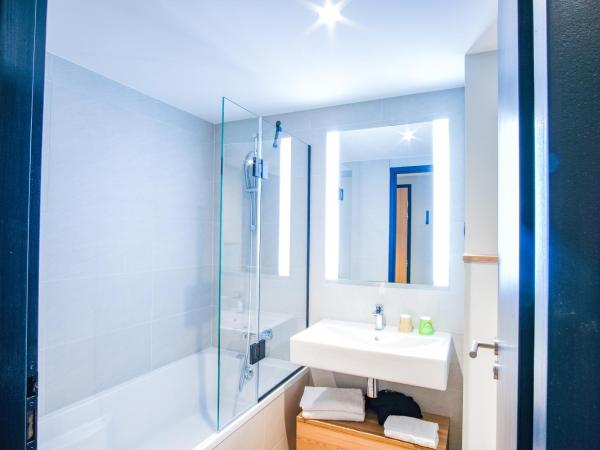 ibis Styles Albertville : photo 5 de la chambre chambre double standard