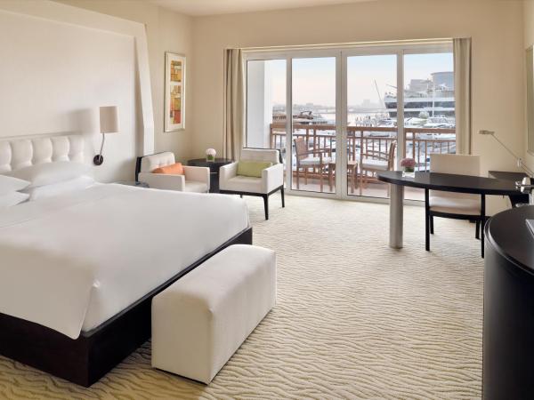 Park Hyatt Dubai : photo 2 de la chambre chambre king avec vue sur les toits de la ville