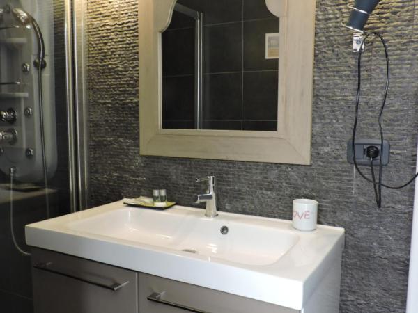 Residenze Torinesi : photo 8 de la chambre chambre double avec balcon