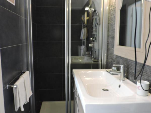 Residenze Torinesi : photo 10 de la chambre chambre double avec balcon