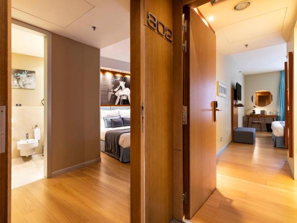 Hotel Zinema7 : photo 5 de la chambre chambre familiale