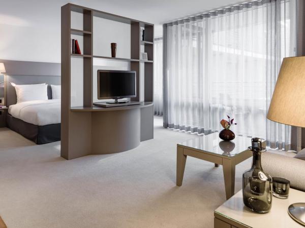 The Mandala Hotel : photo 2 de la chambre suite management avec balcon