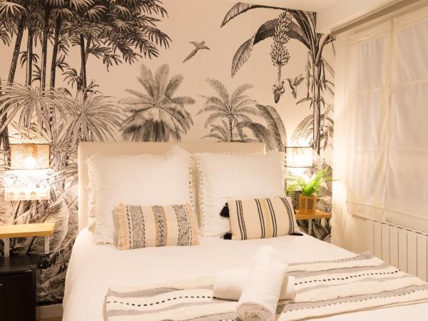 Bilbao Art Lodge Staynnapartments : photo 2 de la chambre chambre double