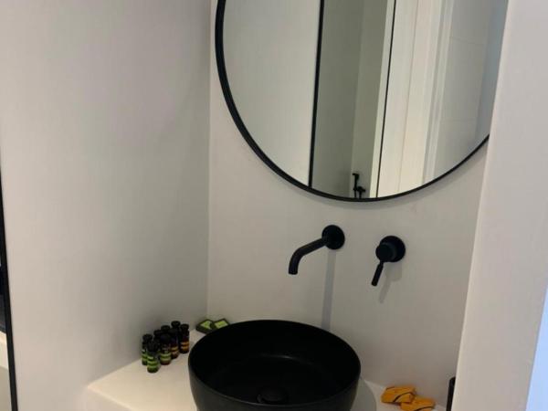 Tagoo Black Mykonos : photo 7 de la chambre suite 2 chambres - piscine troglodyte