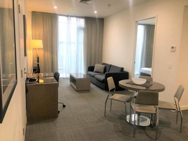 Quest on Franklin : photo 2 de la chambre 1 bedroom access apartment