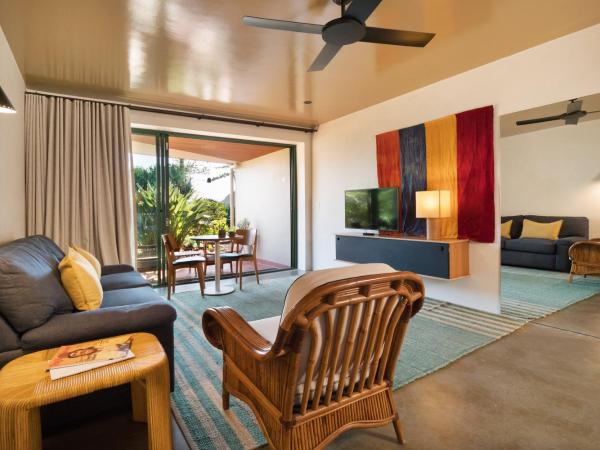 Beach Hotel Resort : photo 1 de la chambre suite supérieure - côté piscine