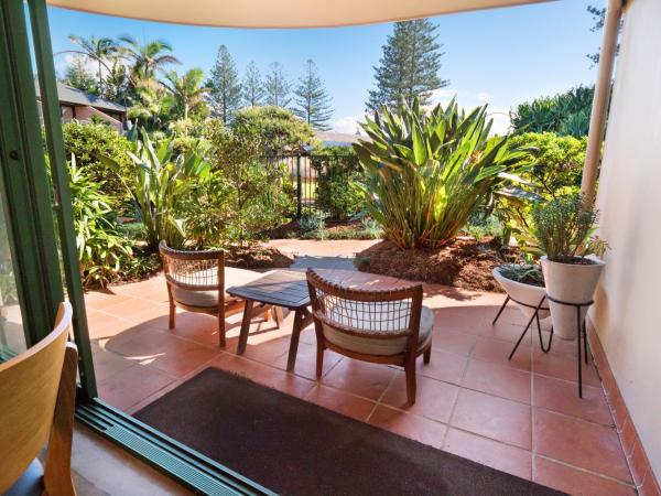 Beach Hotel Resort : photo 2 de la chambre suite supérieure - côté piscine