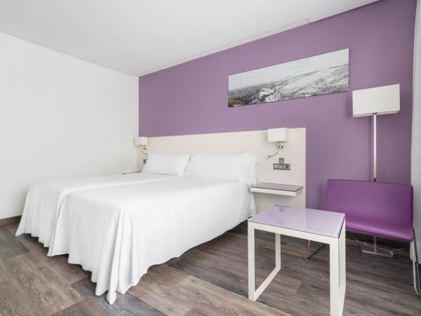 Exe Coruña : photo 7 de la chambre chambre double ou lits jumeaux