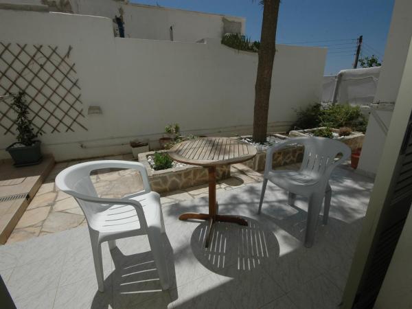 Pension Ocean View : photo 2 de la chambre chambre double ou lits jumeaux deluxe – vue sur jardin