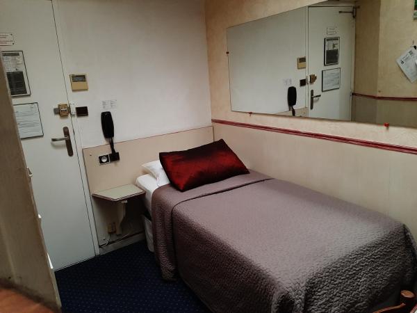 Hotel Mignon : photo 3 de la chambre chambre simple Économique