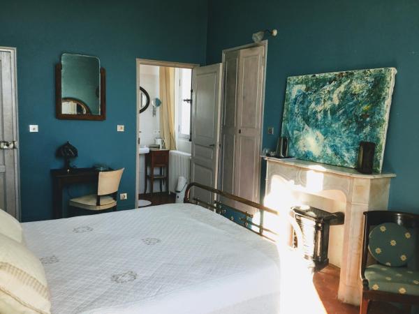 B&B en Provence- Villa Saint Marc : photo 8 de la chambre chambre double ou lits jumeaux