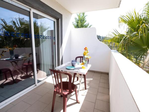 La Ciotat Le Saint Estève : photo 1 de la chambre studio avec terrasse