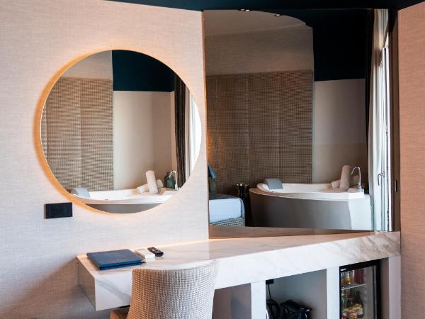 Relais sul Mare Boutique Hotel : photo 5 de la chambre suite avec jacuzzi - vue sur mer