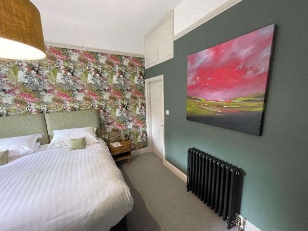 Ben Cruachan Guest House : photo 2 de la chambre chambre lit king-size