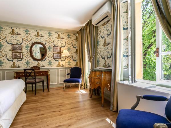 Café de Paris : photo 1 de la chambre chambre double supérieure