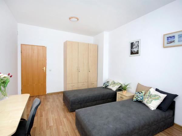 Akademikus Toruń : photo 3 de la chambre studio familial