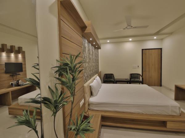 Hotel Grand Safari : photo 1 de la chambre chambre deluxe