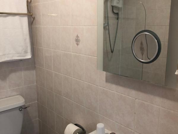 Cherry Blossom Inn : photo 4 de la chambre chambre double