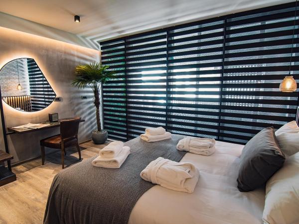 Project 3 Urban Chic Hotel : photo 5 de la chambre suite urbaine avec balcon privé