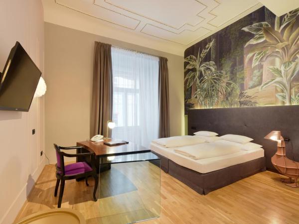 Boutique Hotel Dom - Rooms & Suites : photo 4 de la chambre chambre double confort