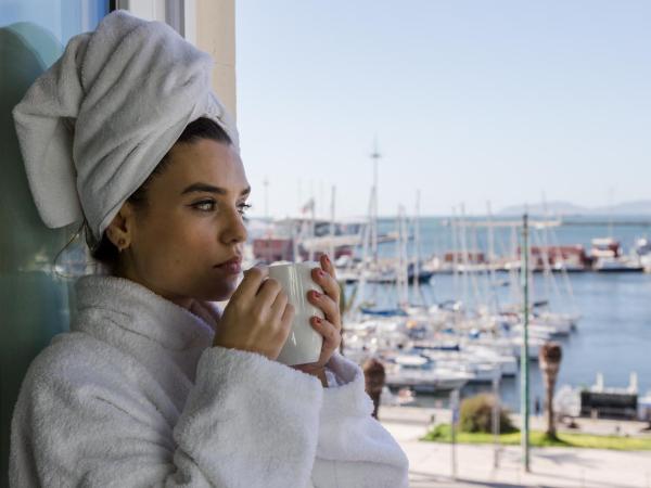 Hotel Aristeo : photo 1 de la chambre suite junior avec balcon - vue sur mer