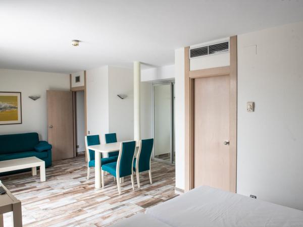 Hotel Palacio del Mar : photo 6 de la chambre chambre double ou lits jumeaux