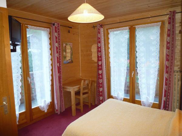 Hôtel Le Kandahar : photo 1 de la chambre chambre double