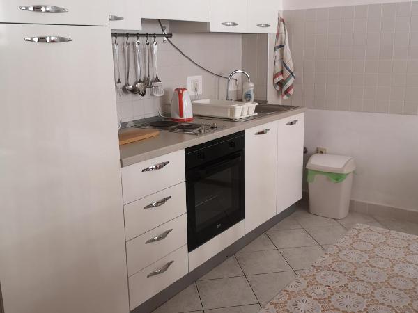 Apartments Galic Omis : photo 5 de la chambre suite avec balcon