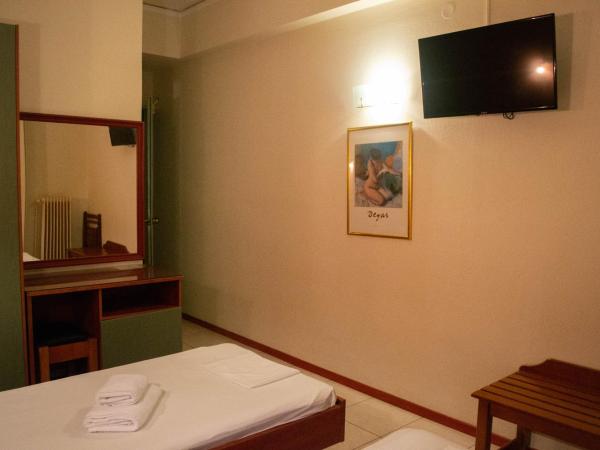 Egnatia Hotel : photo 4 de la chambre chambre double ou lits jumeaux
