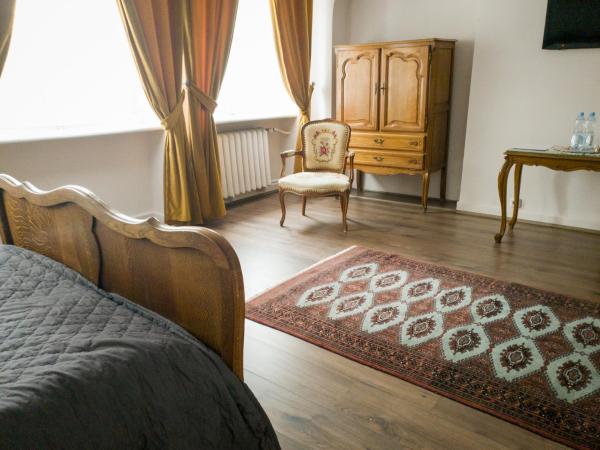 Pałacyk Deja Vu Residence : photo 6 de la chambre grande chambre double