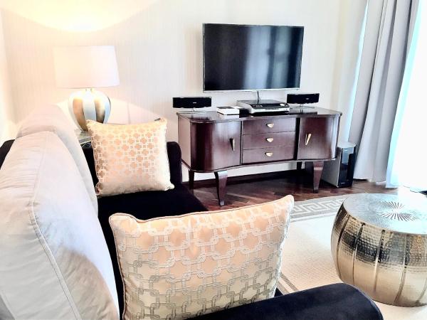 MONDRIAN Luxury Suites & Apartments Old Town : photo 6 de la chambre suite 2 chambres deluxe - vue sur vieille ville