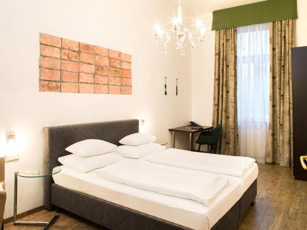 Palais-Hotel Erzherzog Johann : photo 9 de la chambre chambre double confort