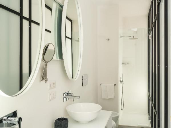 Villa La Pergola Capri : photo 10 de la chambre chambre double deluxe - vue sur mer