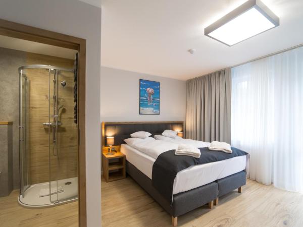 Villa Aura : photo 6 de la chambre chambre double avec balcon