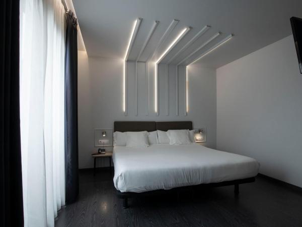 Hotel Lux Santiago : photo 9 de la chambre chambre double ou lits jumeaux