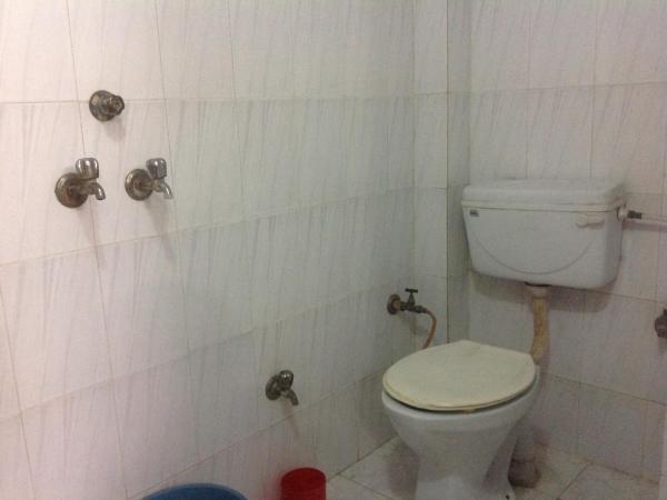 Agra Paying Guest House : photo 8 de la chambre chambre double standard avec ventilateur