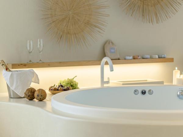 Antony Suites (Adults Only) : photo 8 de la chambre suite spa suprême