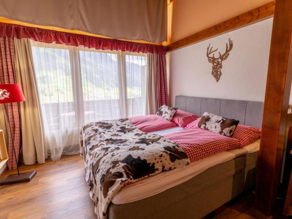 Chalet-Hotel Beau-Site : photo 2 de la chambre suite junior – vue sur montagne