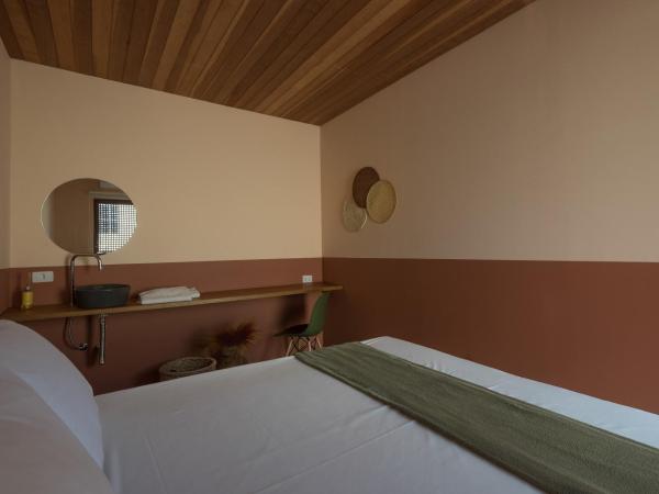 Ô de Casa Hostel : photo 4 de la chambre chambre double deluxe avec douche