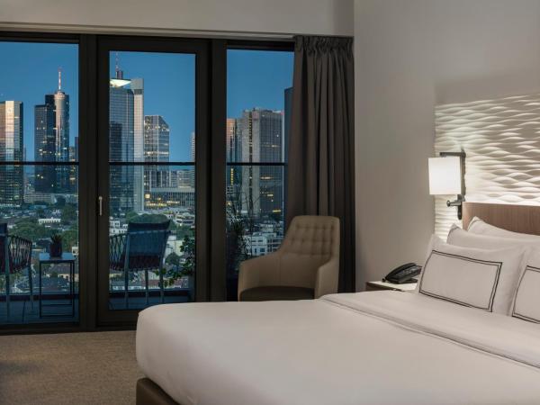 Meliá Frankfurt City : photo 3 de la chambre the level premium room with skyline view