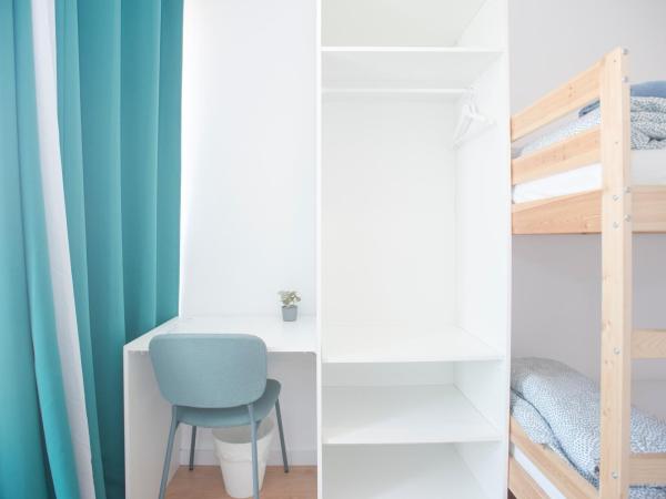 Porto Automatic : photo 3 de la chambre chambre lits jumeaux avec salle de bains commune